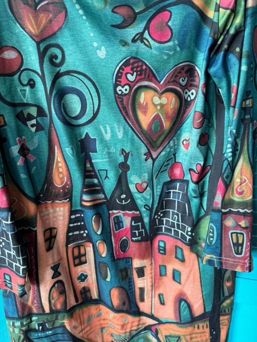 Emery Rose Plus Size Heart/Castle Print Dress - Picture 2 of 5